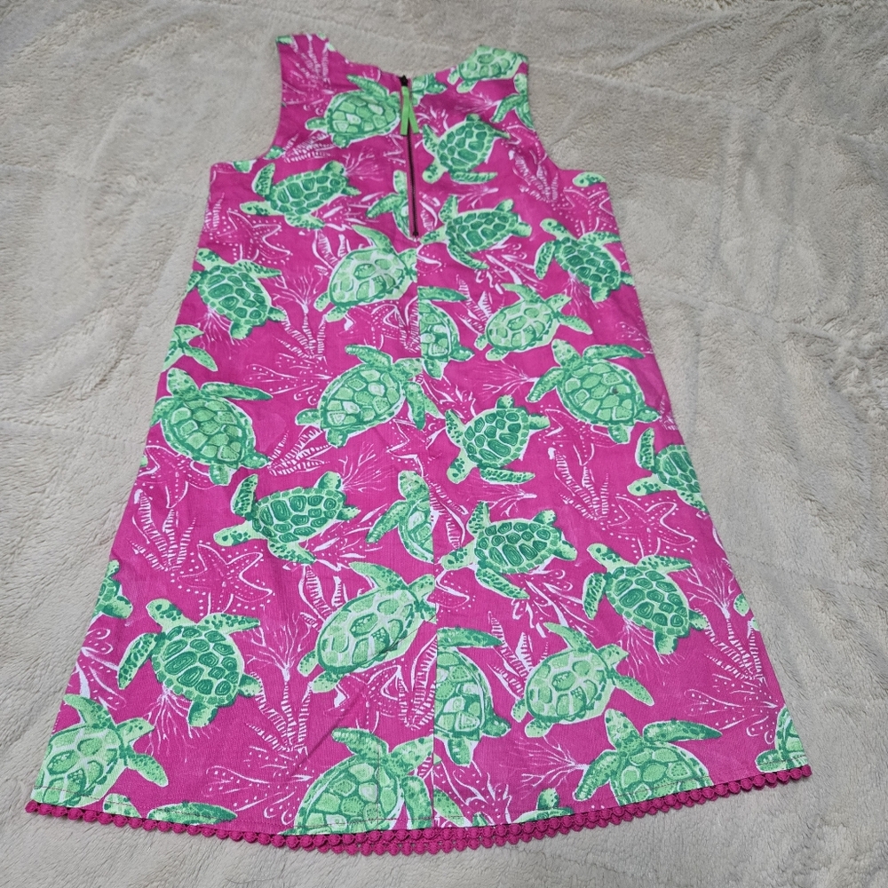 Tommy Bahama turtle shift dress with pockets girls pink & green, kids 10 - Picture 3 of 11
